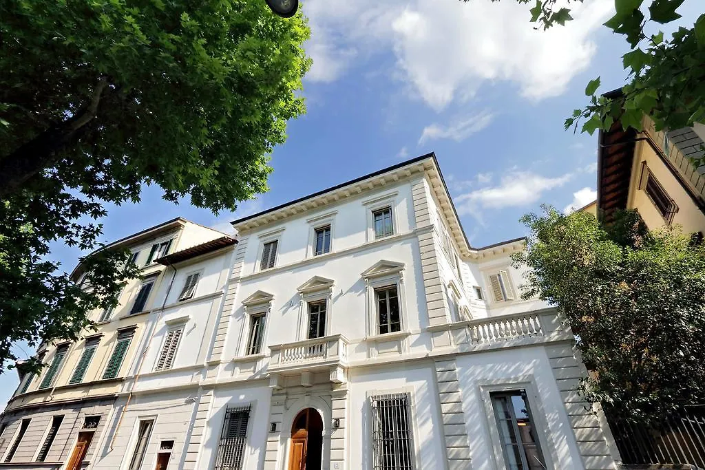 Numa Florence Vita